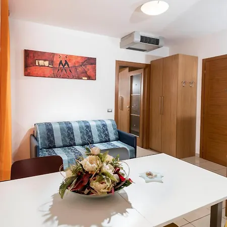 Marzia Aparthotel 4*