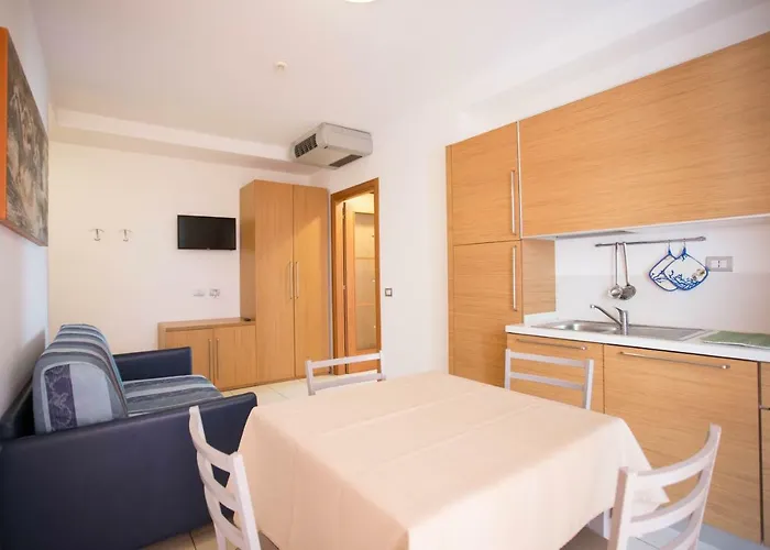 Marzia Aparthotel 4*