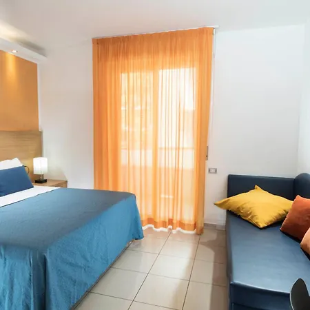 Apartahotel Marzia Rímini