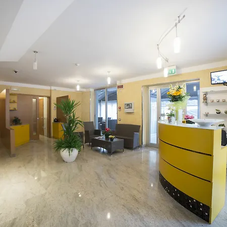 Marzia Aparthotel